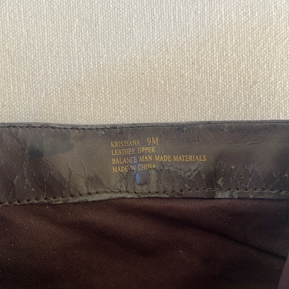 Dark brown leather Bloomingdales Kristiana boots w 3” heel - Picture 9 of 9
